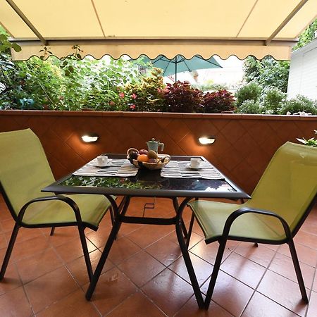 Апартаменты Il Giardino Nascosto Рим Экстерьер фото