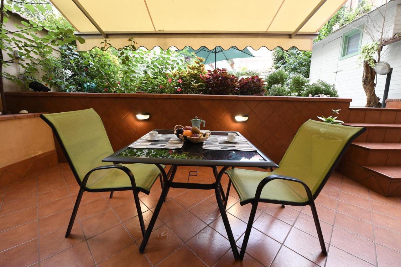 Апартаменты Il Giardino Nascosto Рим Экстерьер фото